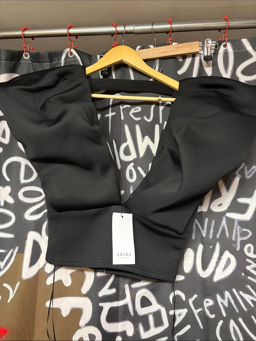 AKIRA Black Structured Puff-Sleeve Cropped Top